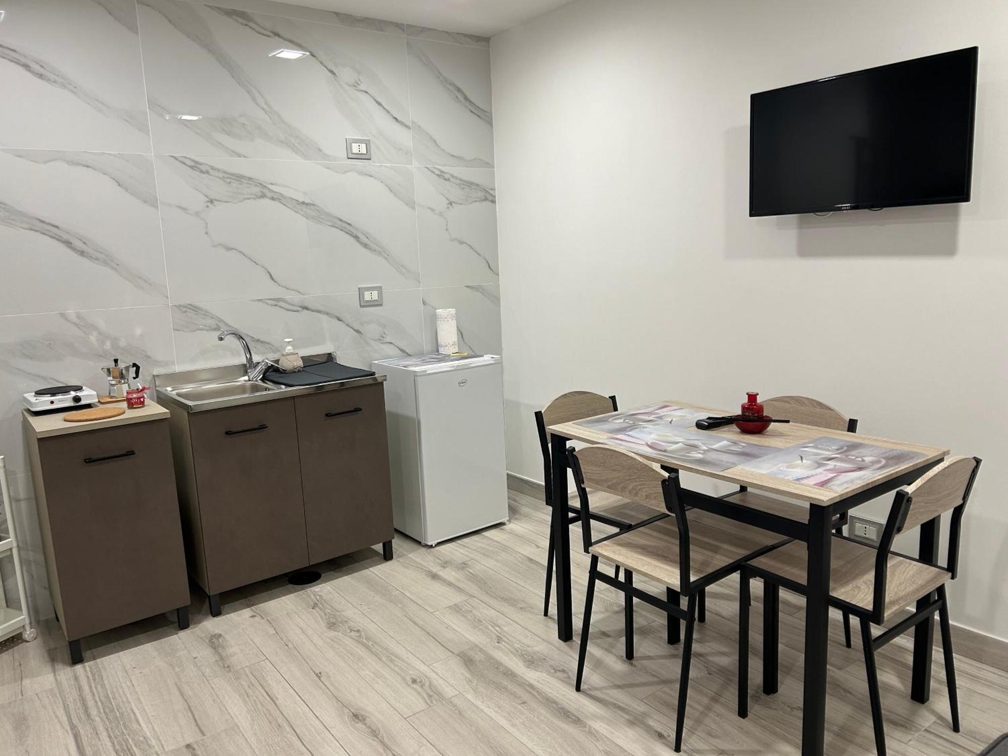 House Diva Apartment Наполи Екстериор снимка
